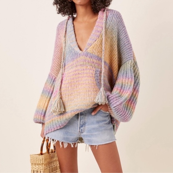 Trade/sell loveshackfancy Remington hoodie sweater size xs ( oversized)🌺 EUC - Picture 4 of 8